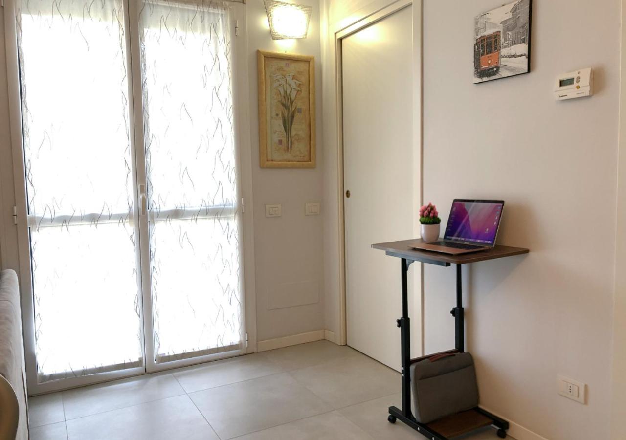 Confortevole Bilocale A Pochi Minuti Dal Centro Daire Milano Dış mekan fotoğraf